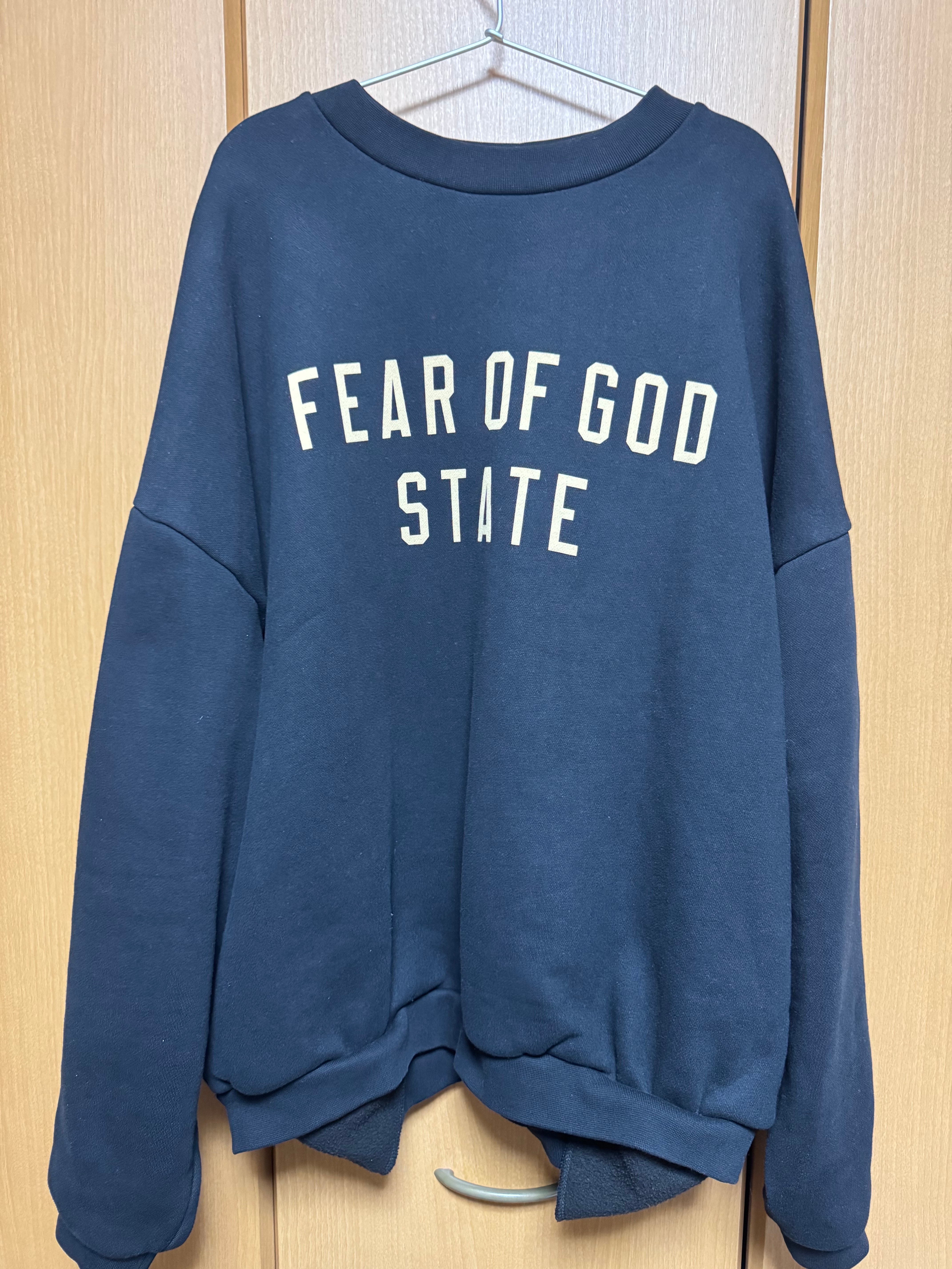 FEAR OF GOD ESSENTIALS Fleece Crewneck "Black"