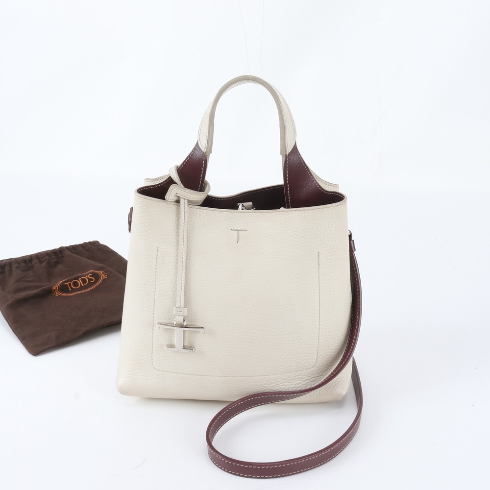 ■美品 トッズ Tタイムレスショルダーバッグ レザー