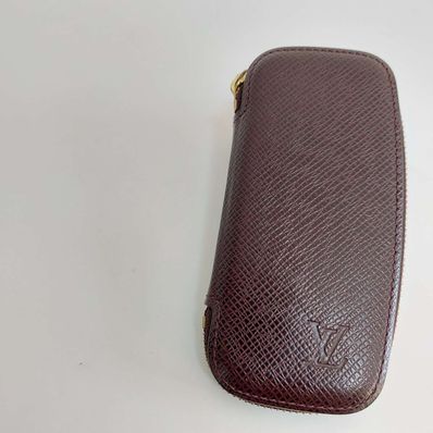Louis Vuitton Taiga Multicles 4 Key Holder