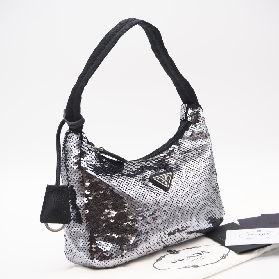 未使用 PRADA プラダ ナイロン Re-Edition スパンコール ホーボー ナイロン ハンドバッグ WS22477 ハンドバッグ シルバー ブラック ナイロン スパンコール レディース