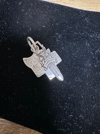 Chrome Hearts 3 Trinket Pendant "Silver"