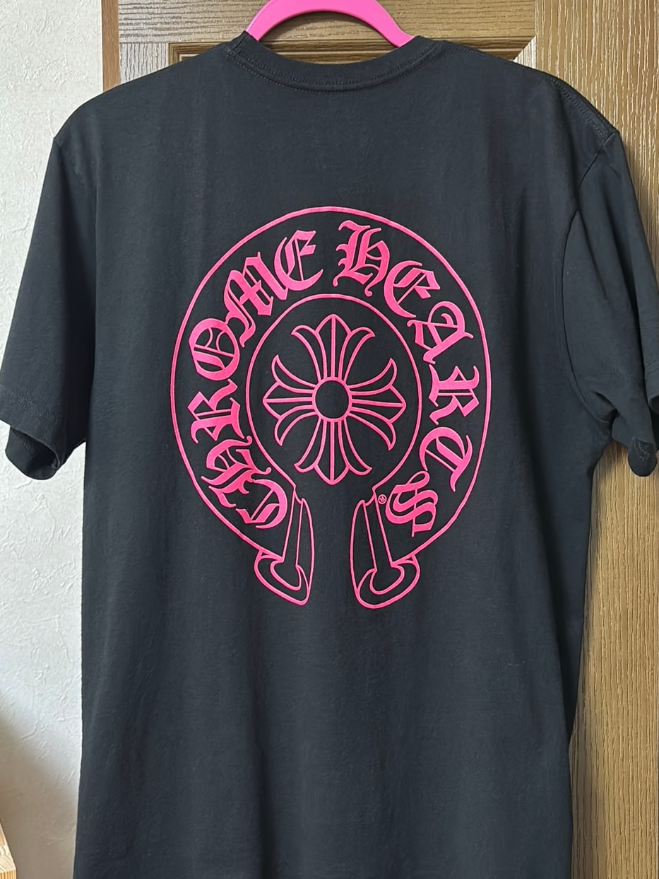 Chrome Hearts Pink Logo Horseshoe S/S Pocket Tee "Black"