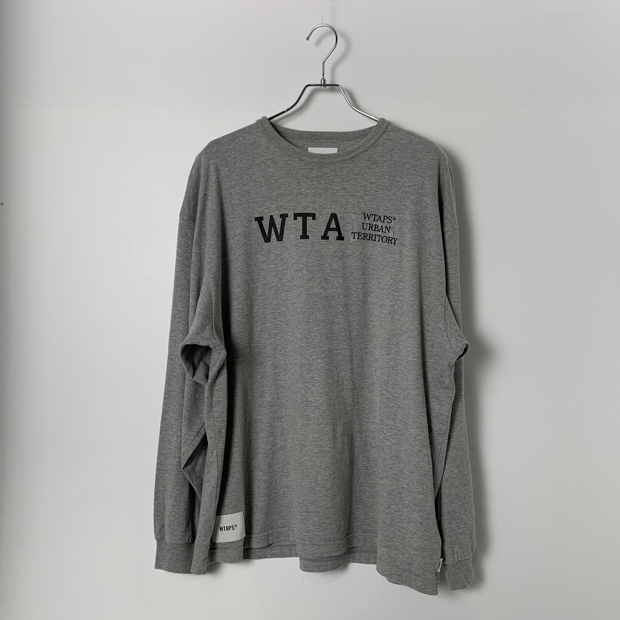 WTAPS Design 01 / LS / Cotton. College "Ash Gray"