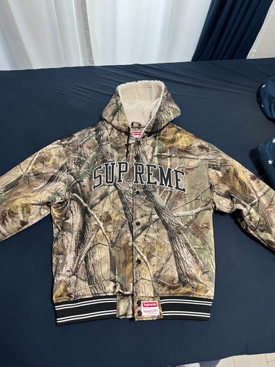 Supreme x Mitchell & Ness Lined Hooded Satin Varsity Jacket "Realtree AP Camo"