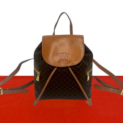 CELINE セリーヌ マカダム ブラゾン トリオンフ 柄 レザー PVC リュックサック ブラウン
14985