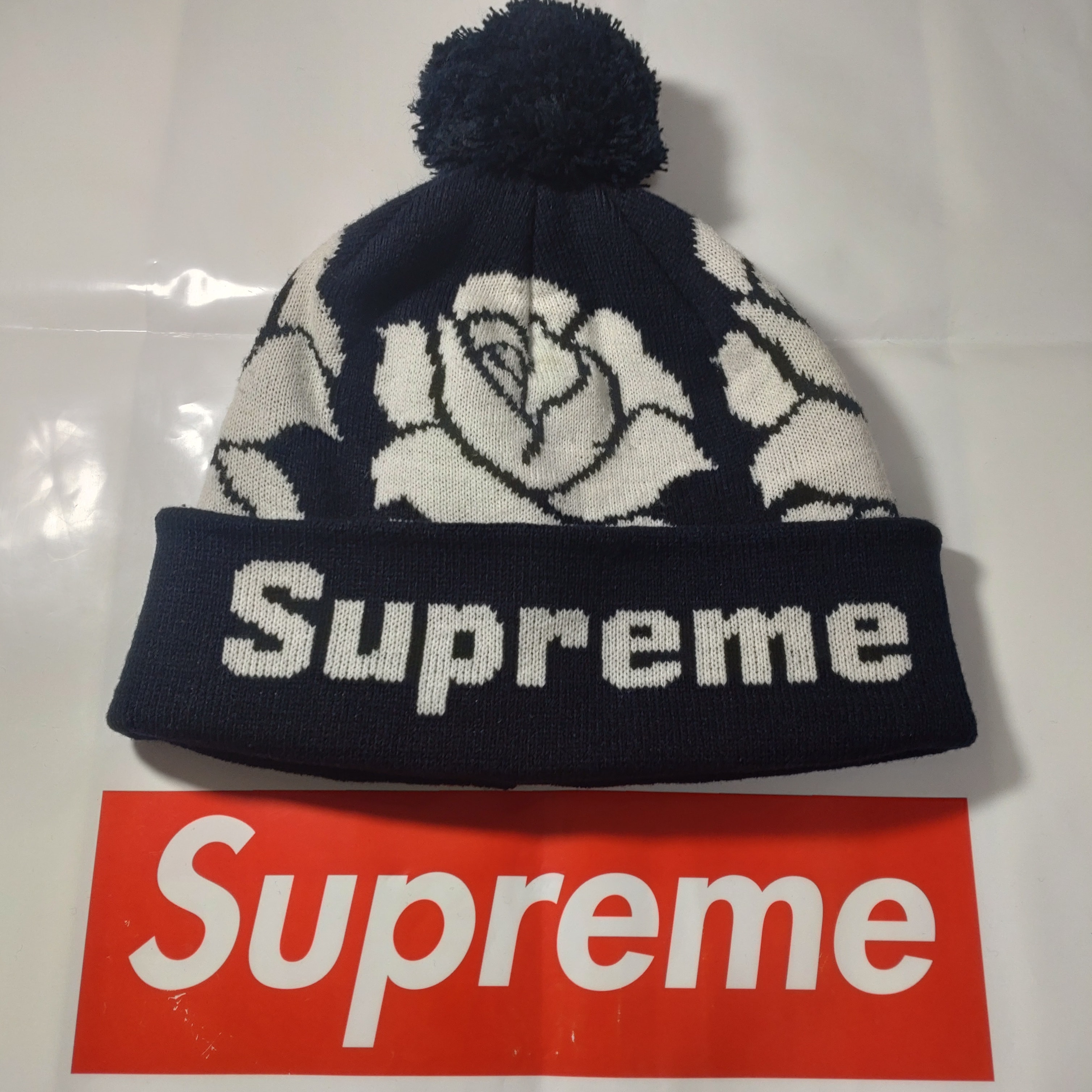 Supreme Rose Beanie "Black"