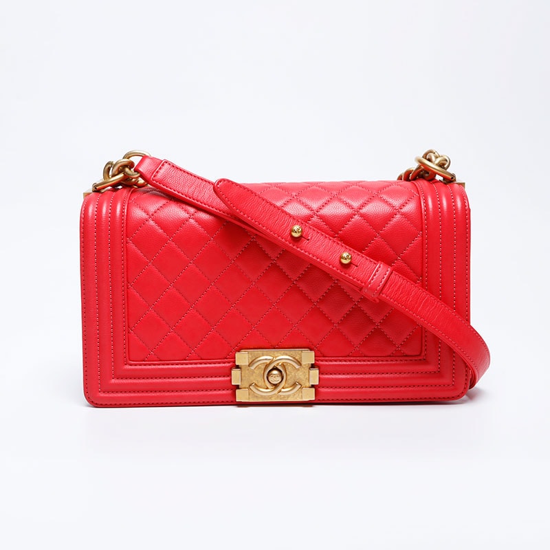 【最終値下げ】 シャネル CHANEL 24番台 キャビアスキン ボーイシャネル ショルダーバッグ【中古】