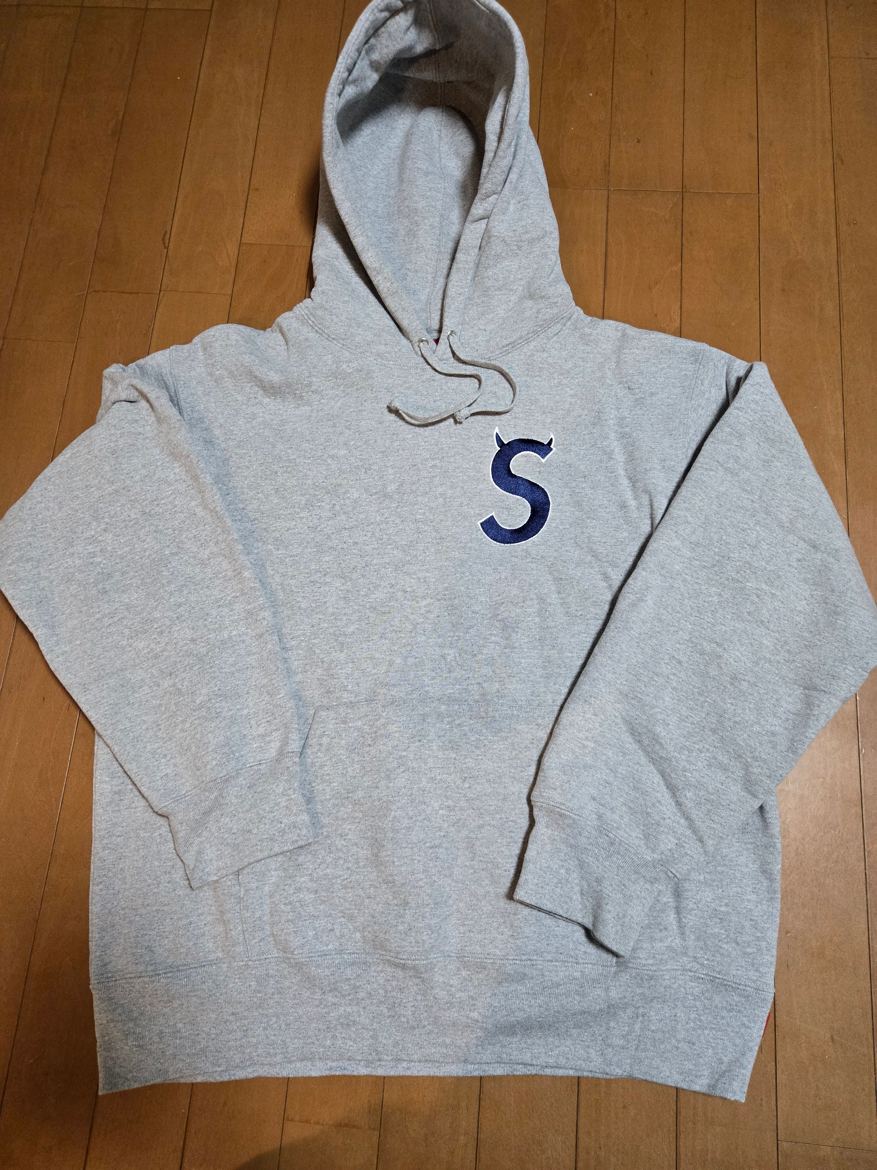Supreme S Logo Hooded Sweatshirt "Heather Grey" (22FW)