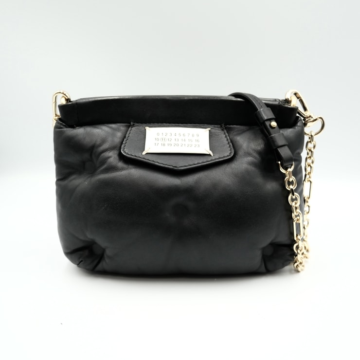 Maison Margiela(メゾンマルジェラ)グラムスラム チェーンショルダーバッグ ブラック レザー ゴールド金具 レディース S56WF0153 PR818【中古】