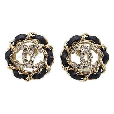 2024年 CHANEL シャネル ピアス ココマーク チェーントリミング 黒 (ブラック)/ゴールド メタル/ラムスキン/ストラス ゴールド金具 AB8297 新品同様【中古】