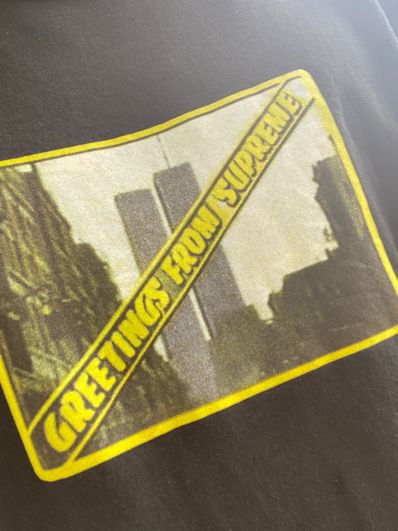 Supreme Greetings Tee "Black"