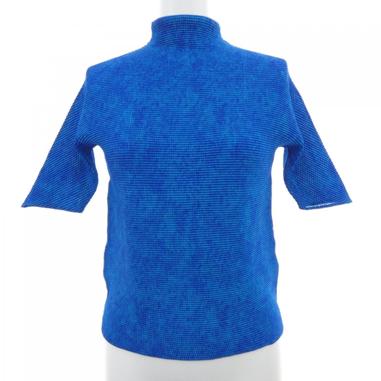 イッセイミヤケ ISSEY MIYAKE PP68FK615 トップス