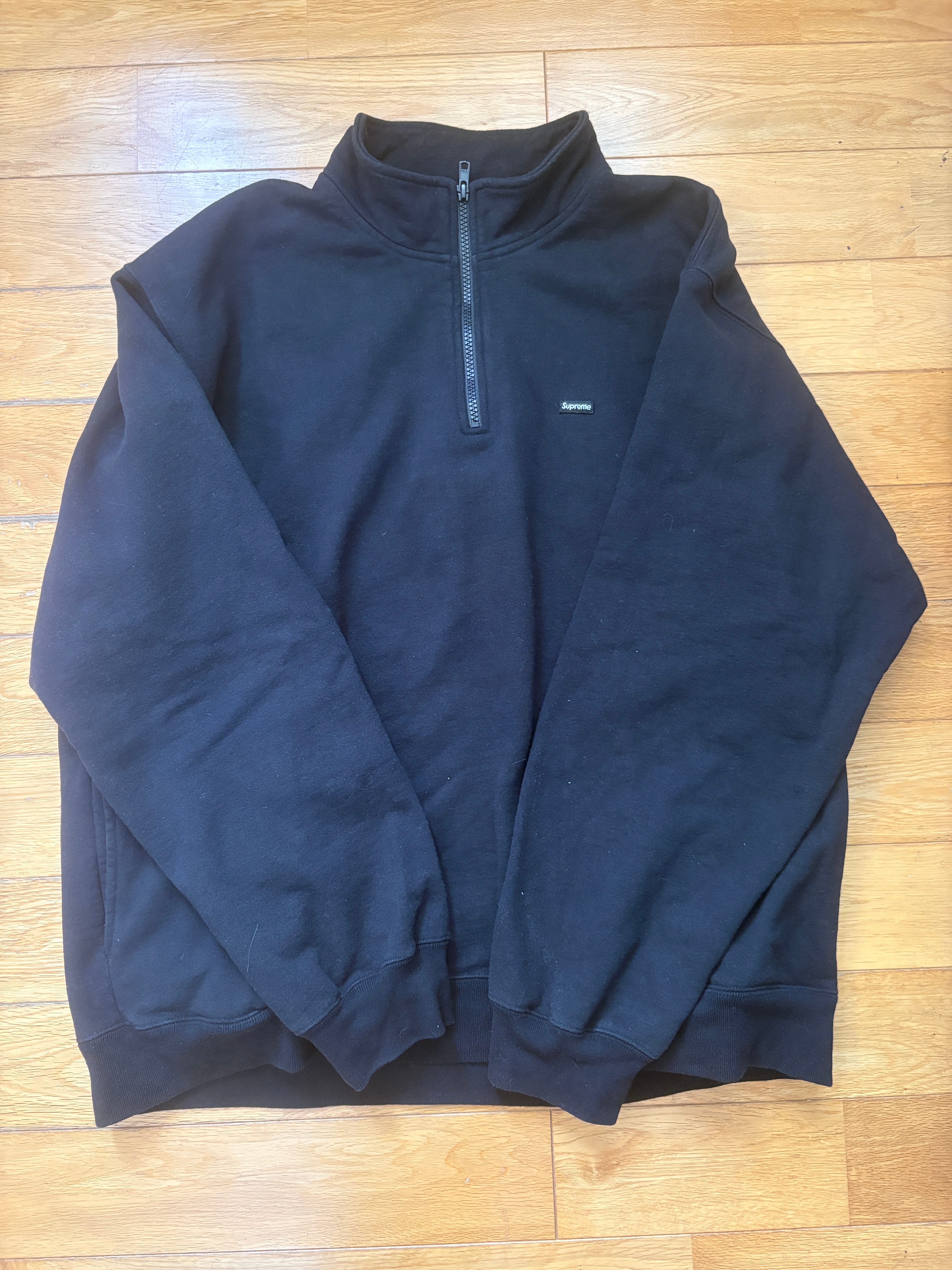 Supreme Small Box Half Zip Pullover "Black"