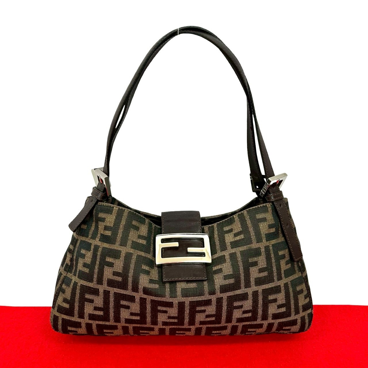 FENDI フェンディ ズッカ FF 柄 キャンバス レザー トートバッグ ブラウン
31520