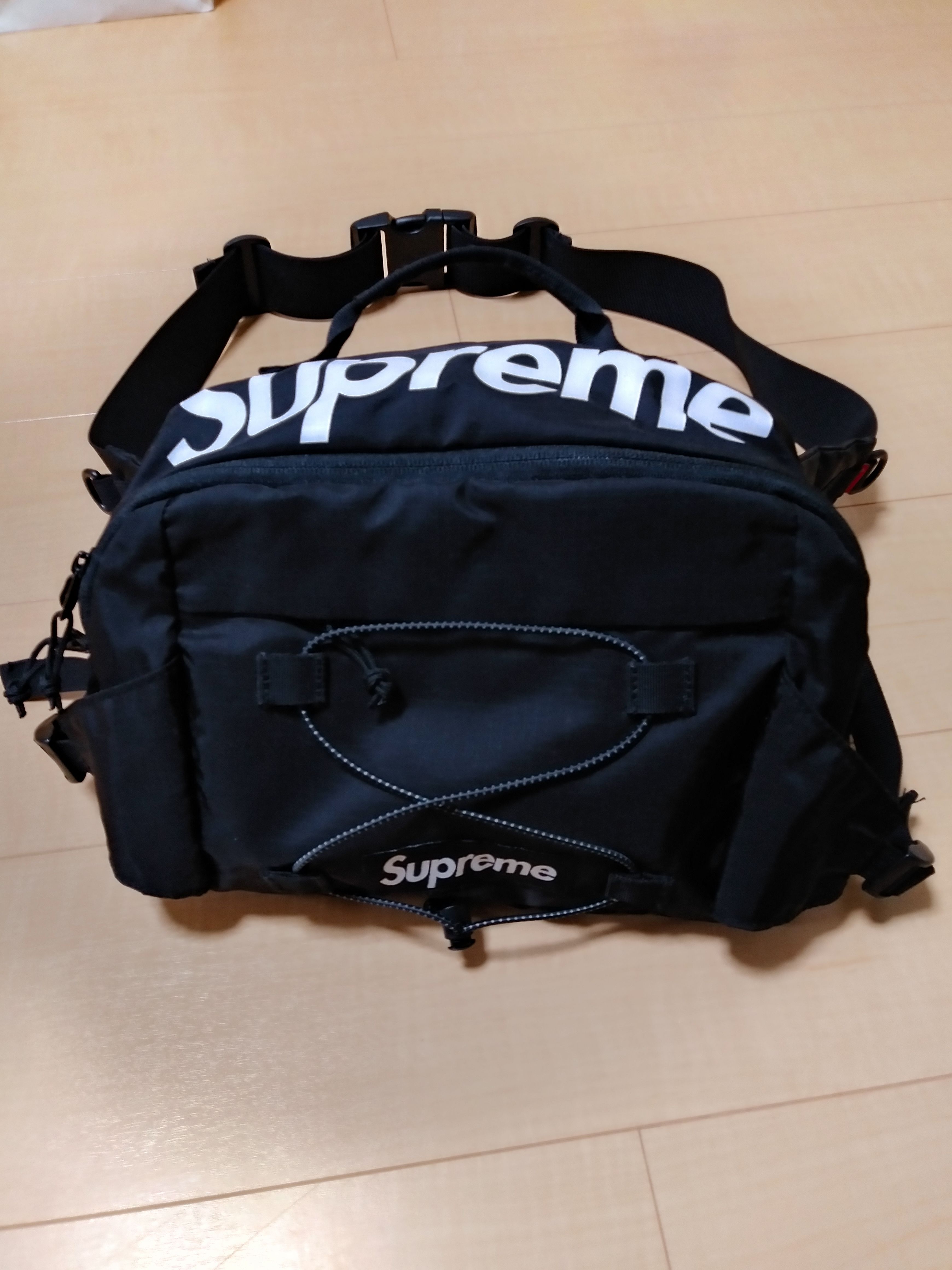 Supreme 17SS Waist Bag 