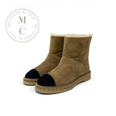 シャネル CHANEL ブーツ ショートブーツ 靴 シューズ スエード ムートン ブラウン ブラック ゴールド ココマーク チェーン