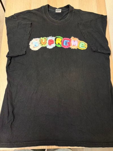 Supreme Pillows Tee "Black"