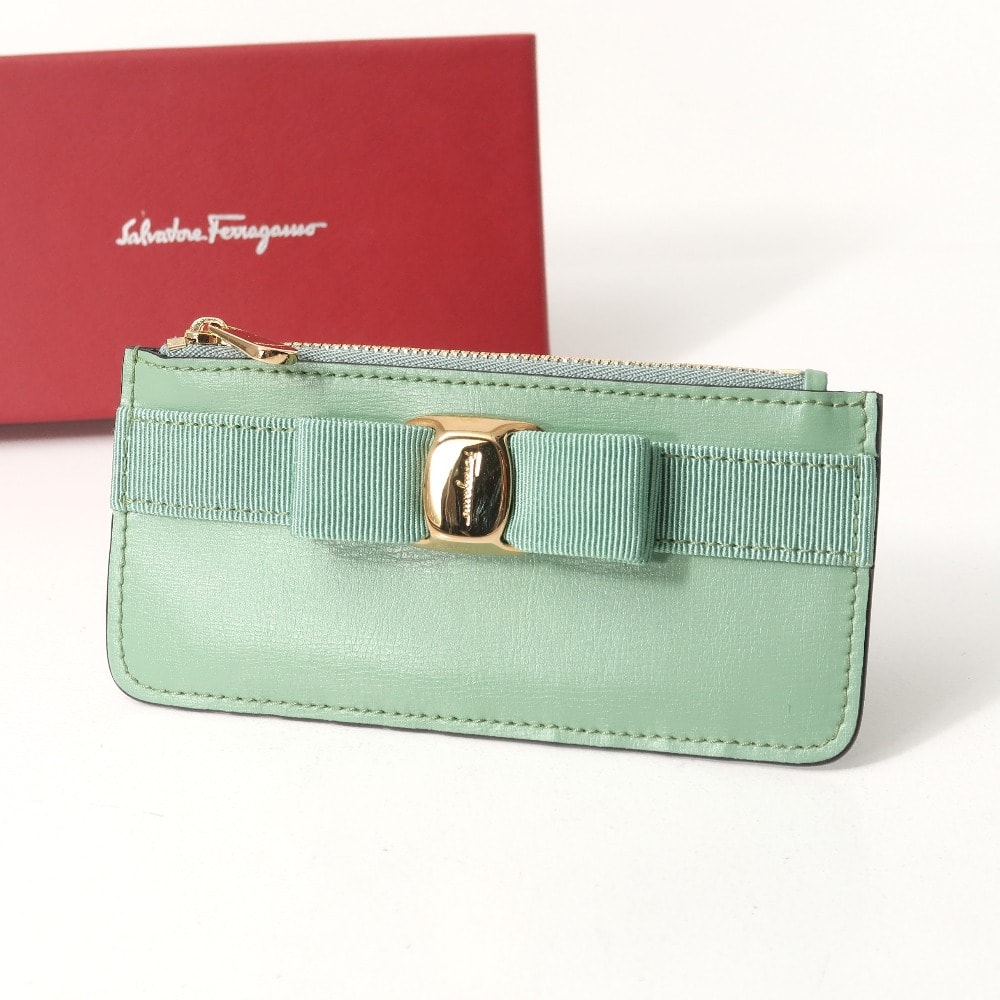 ■美品■Salvatore Ferragamo サルヴァトーレフェラガモ コインケース ヴァラリボン フラグメントケース カードケース レザー ブランド古着【中古】20251126/RA6691