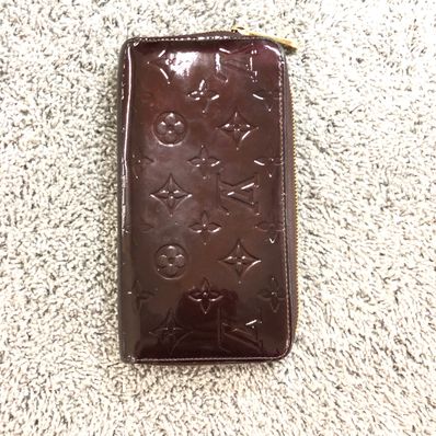 Louis Vuitton Zippy Wallet Monogram Vernis "Rouge Fauviste"
