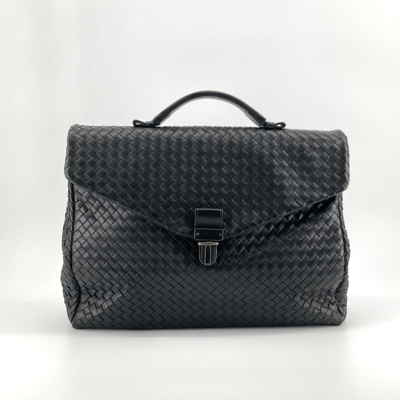 BOTTEGAVENETA(ボッテガヴェネタ) イントレチャート レザー 113095 ブリーフケース ブラック
