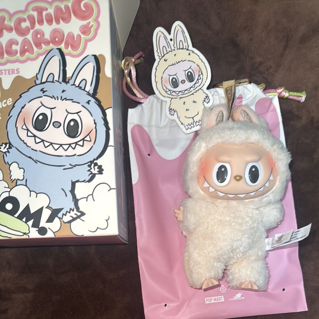 POP MART THE MONSTERS (LABUBU) Exciting Macaron Plush Series SOYMILK