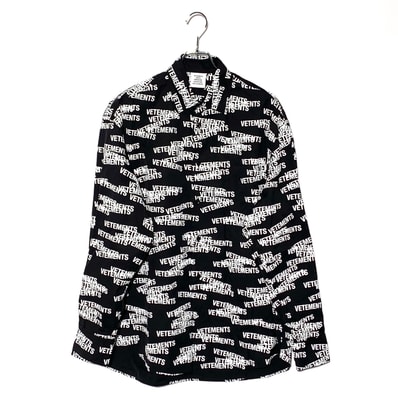 VETEMENTS ALLOVER LOGO PRINT L/S SHIRT Black