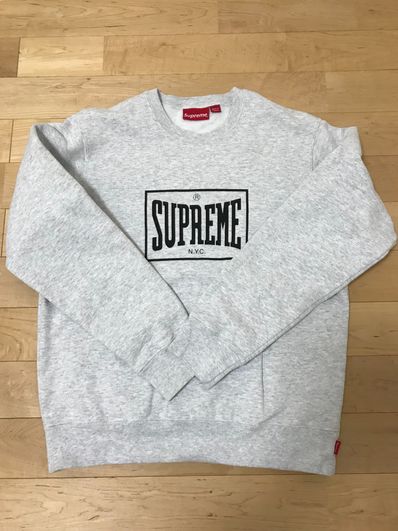 Supreme Warm Up Crewneck "Ash Grey"