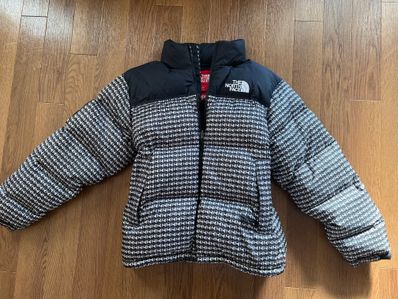 Supreme x The North Face Studded Nuptse Jacket "Black"