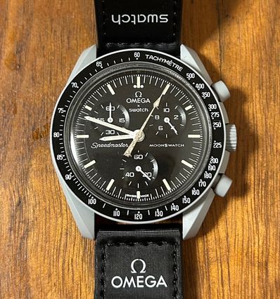 Swatch × OMEGA BIOCERAMIC MoonSwatch "Mission to Moonshine" SO33M102-106