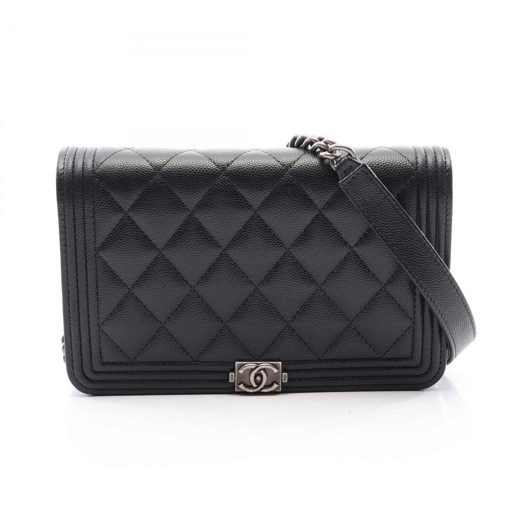 シャネル CHANEL ボーイシャネル マトラッセ ショルダーバッグ バッグ キャビアスキン(グレインドカーフ) レディース ブラック系 【中古】