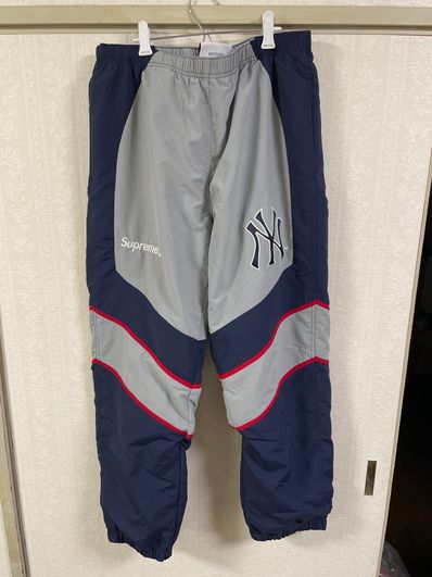 Supreme New York YankeesTM Track Pant "Navy"