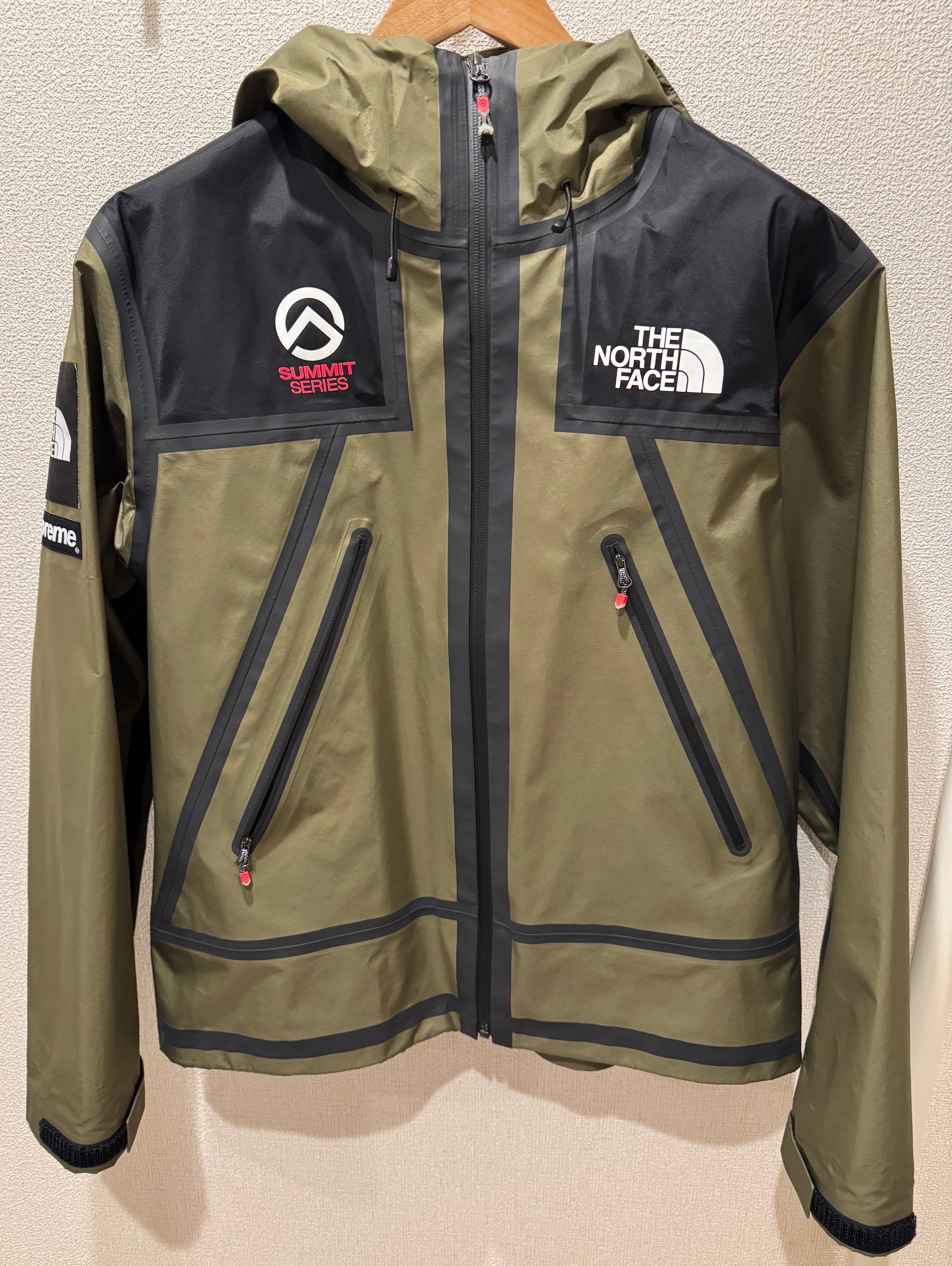 Supreme x The North Face Summit Series Outer Tape Seam Shell Jacket "Olive"