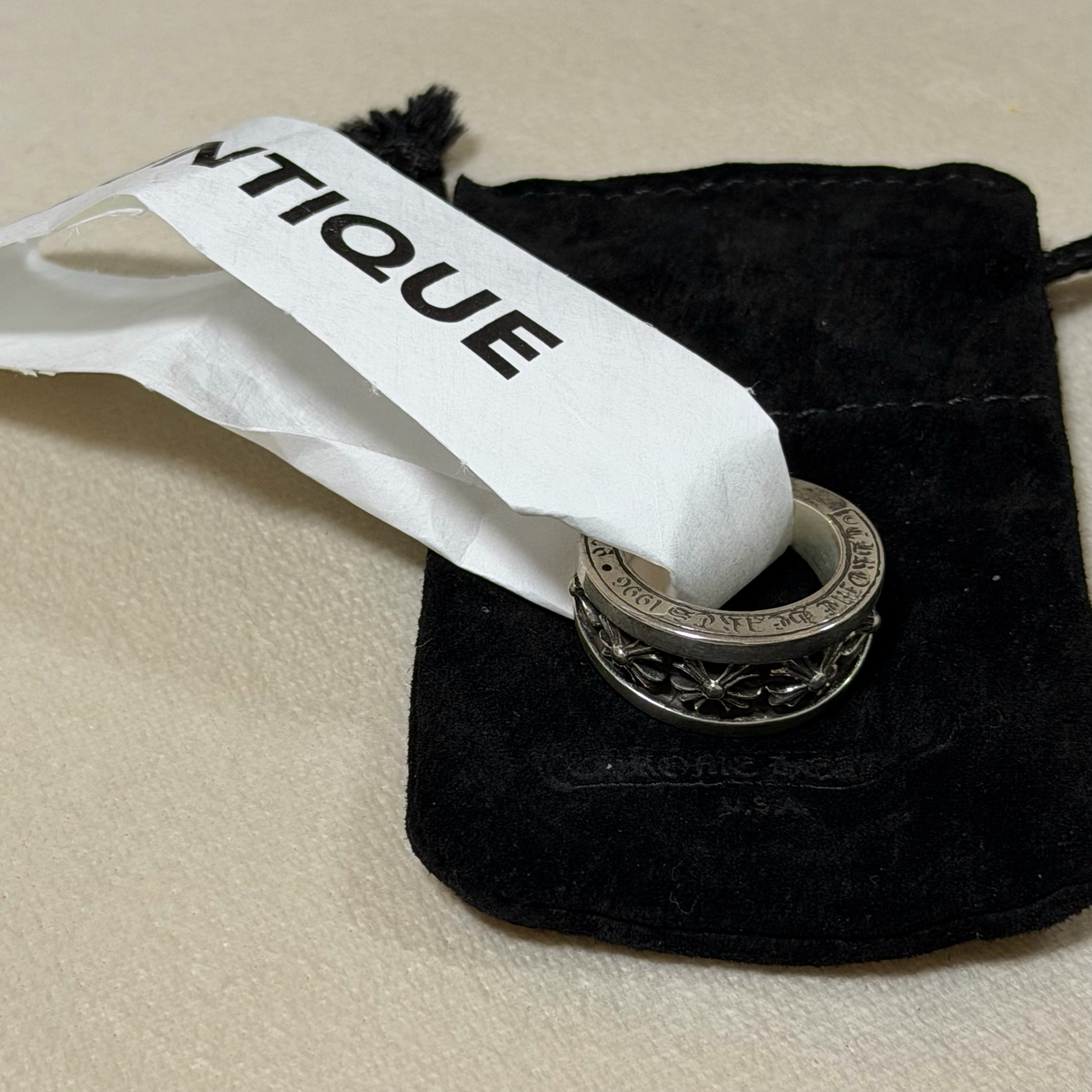 Chrome Hearts Narrow V Band CH Cross Ring "Silver"