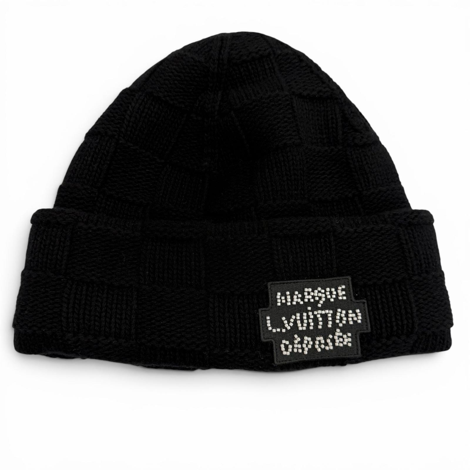 SOL soonerorlater Spread Heart Beanie 