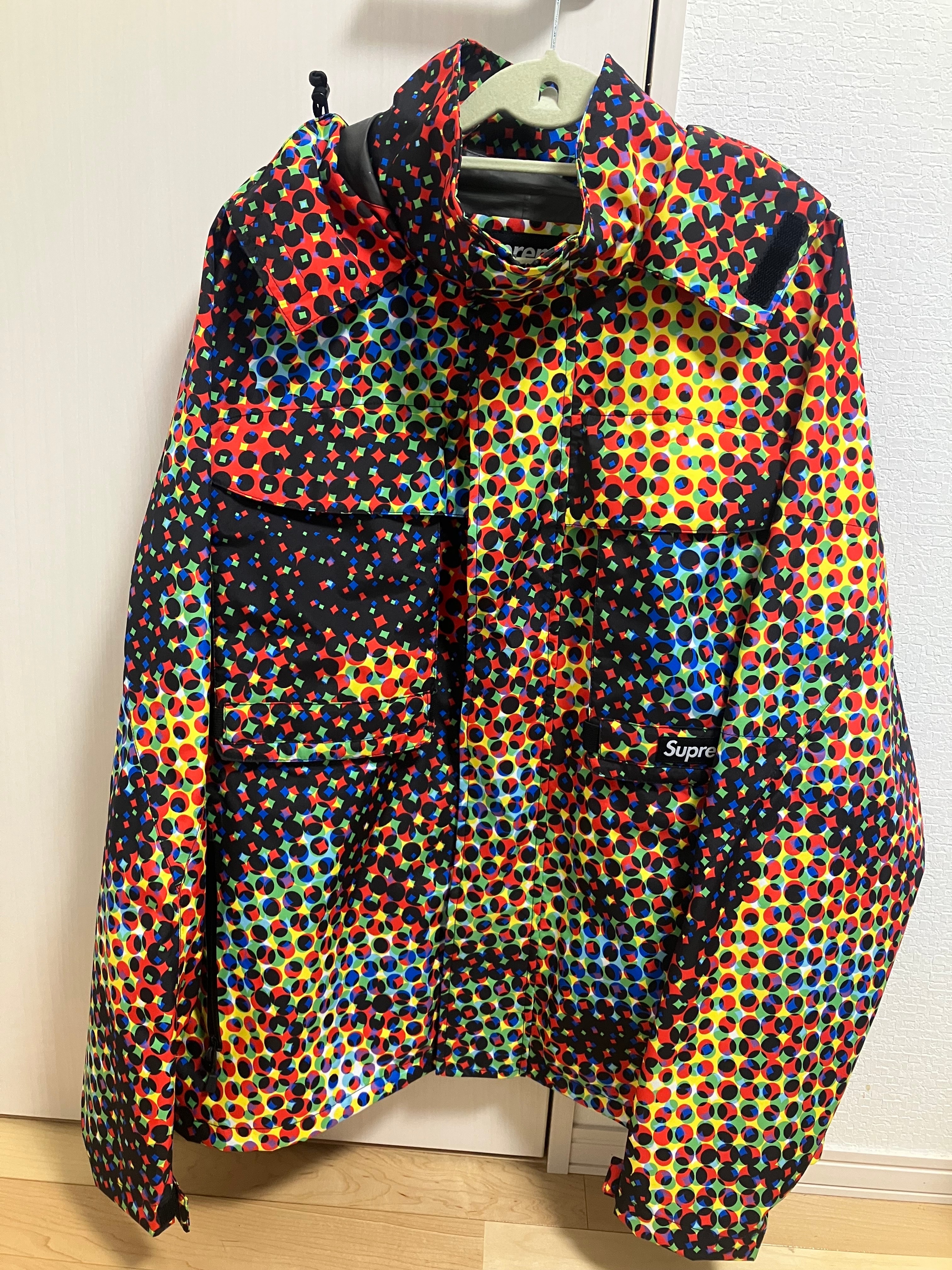 Supreme Gore-Tex Paclite Lightweight Shell Jacket "Multi"