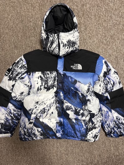 Supreme x The North Face Mountain Baltoro Jacket "Blue"