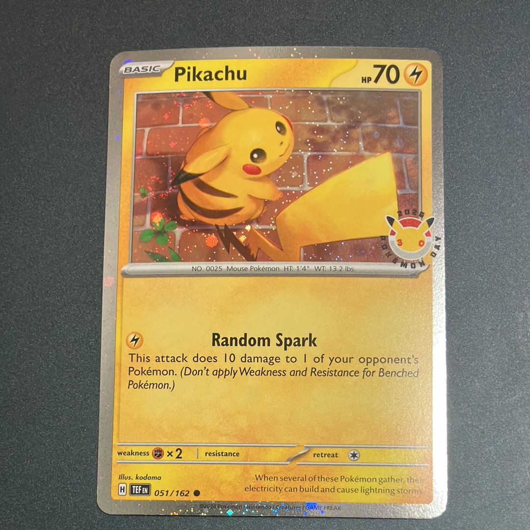 ピカチュウ C [TEF EN 051/162]【英語版】(メガエボリューション「ポケモンデイ 2026 コレクション」)