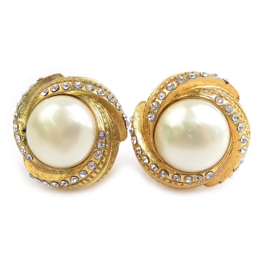 シャネル CHANEL イヤリング メタル/フェイクパール ゴールド/オフホワイト レディース【中古】 e61786a