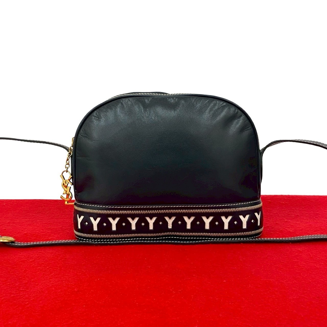 YVES SAINT LAURENT イヴ・サンローラン YSL ロゴ 金具 カットアウト レザー ショルダーバッグ ネイビー
 33956