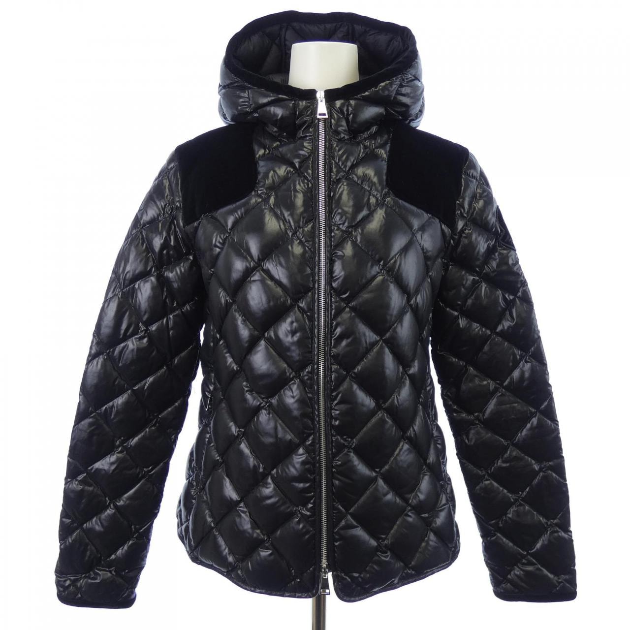 モンクレール MONCLER HARLE ダウンジャケット