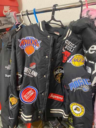 Supreme / Nike®/NBA Teams Warm-Up Jacket "Black"