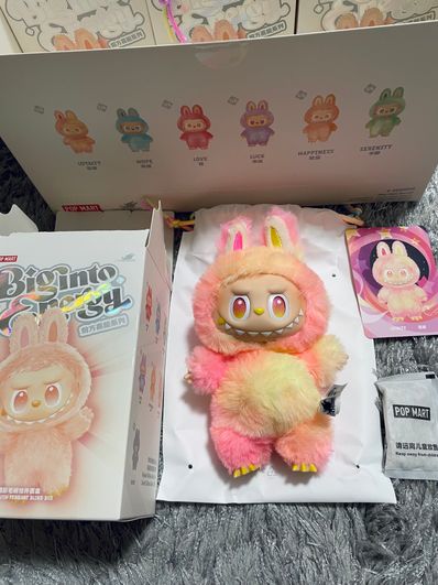 POP MART THE MONSTERS (LABUBU) Big into Energy Series Plush Pendant LOYALTY