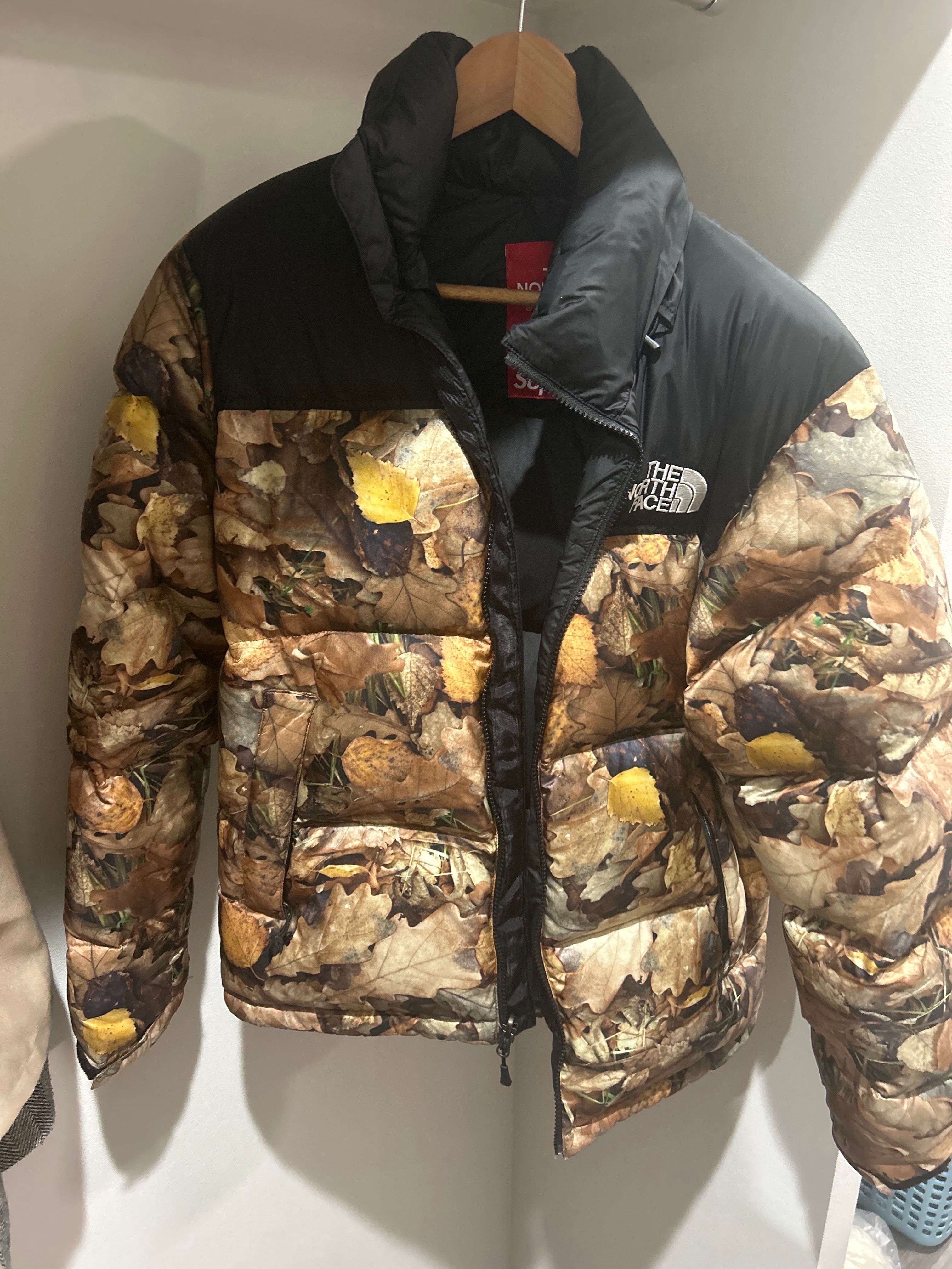 Supreme x The North Face Leaves Nuptse Jacket "Leaves"