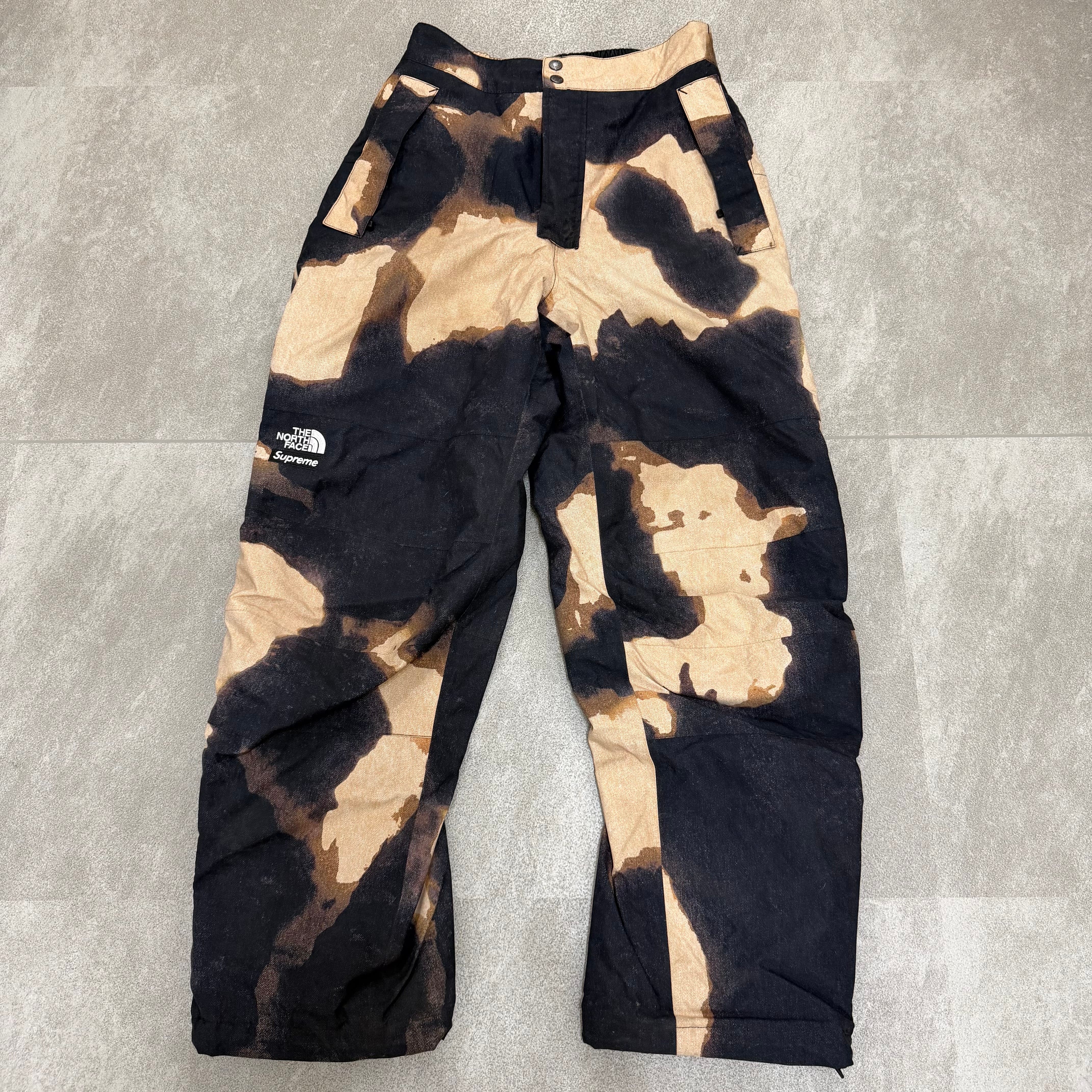 Supreme x The North Face Bleached Denim Print Mountain Pant "Black"