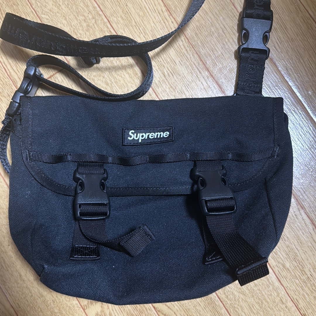 Supreme 25SS Mini Messenger Bag 