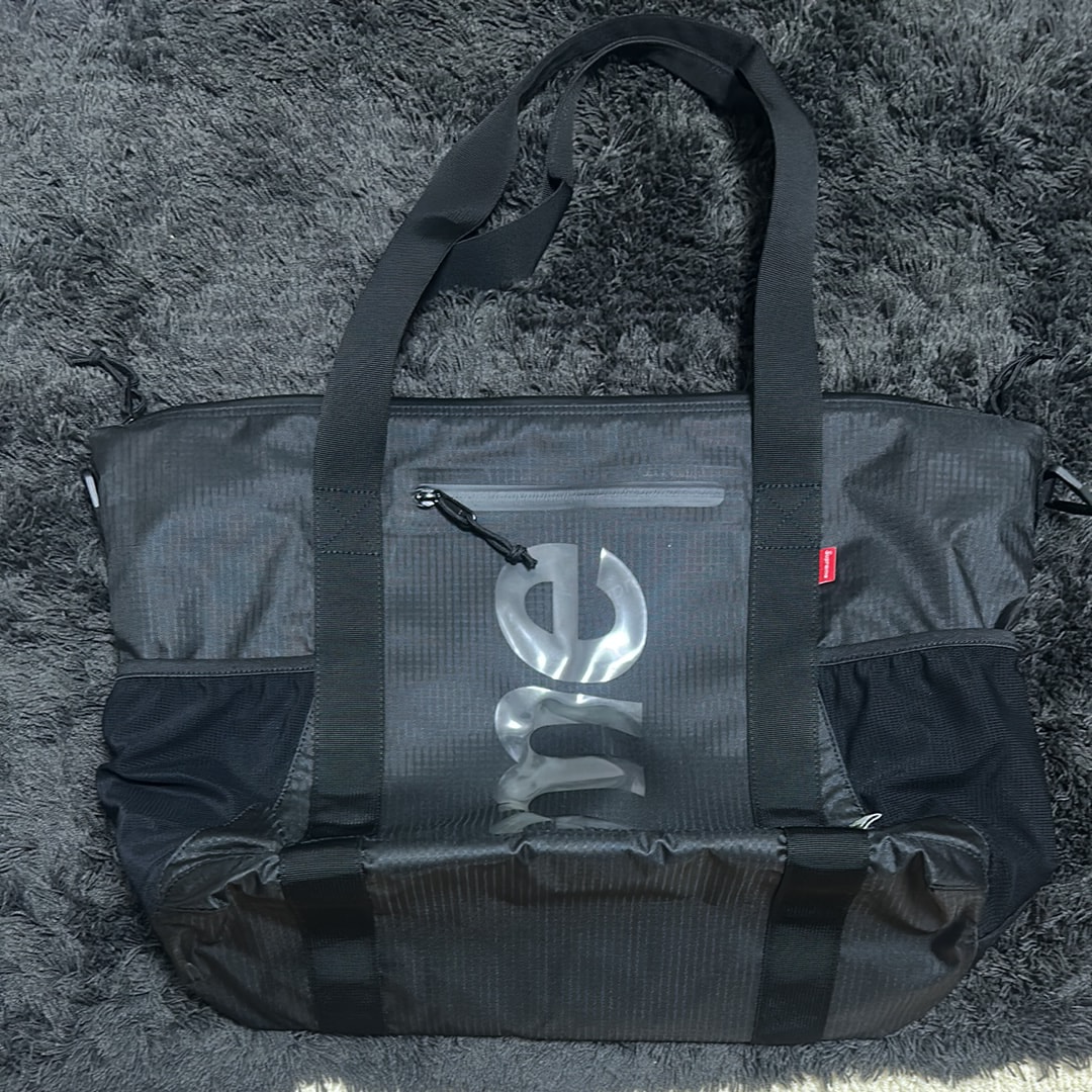 Supreme FW22 Small Waist Bag 