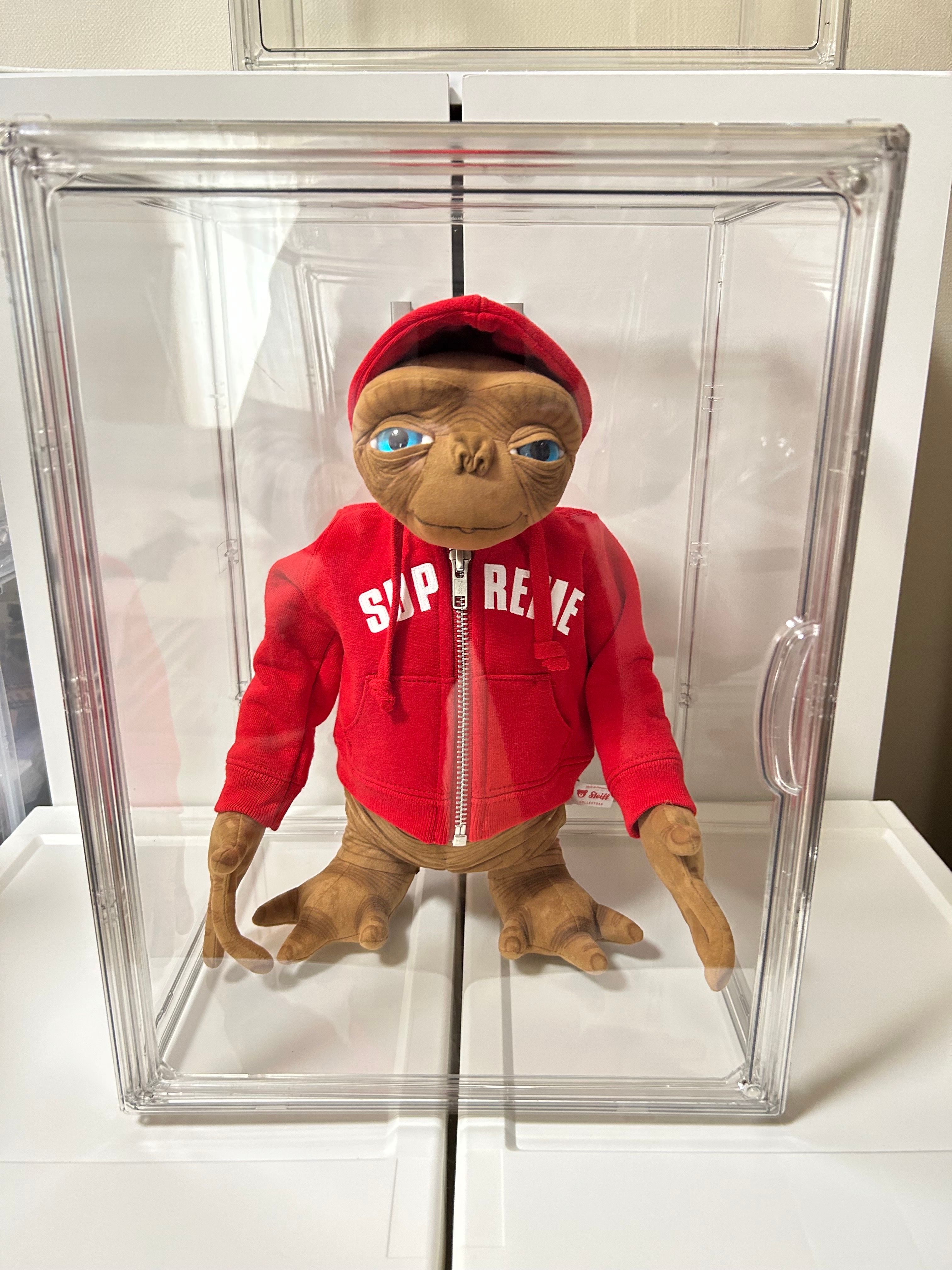 Supreme E.T. ぬいぐるみ 約30cm Supreme E.T. ぬいぐるみ 約30cm - メルカリ
