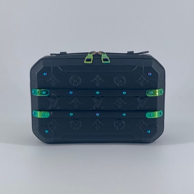 LOUIS VUITTON(ルイ・ヴィトン) フューチャー トランク 2way仕様 M21935 ハンドバッグ ブラック