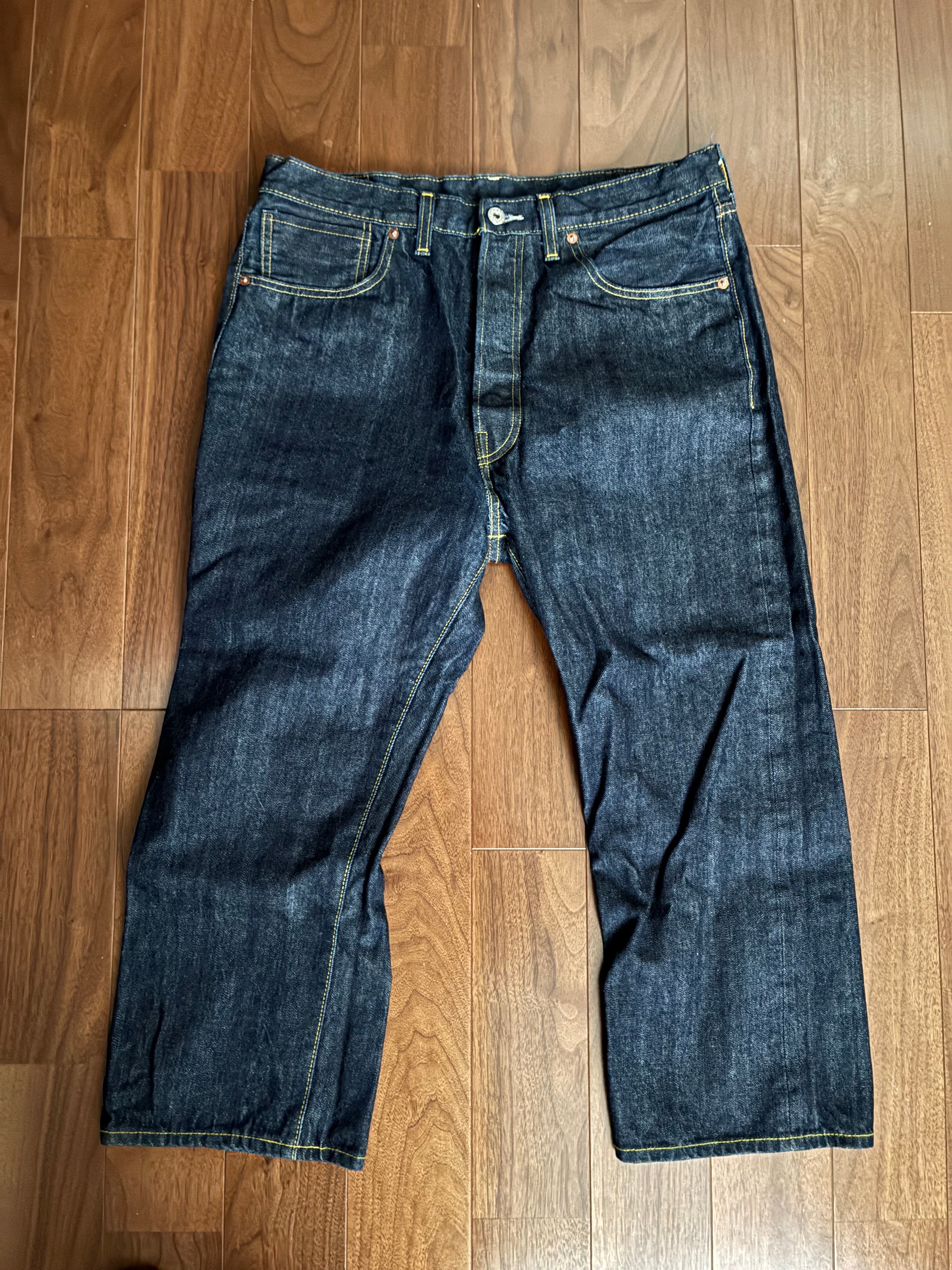 LEVI'S Vintage Clothing 1944 501 Jeans Rigid "Dark Indigo Blue"