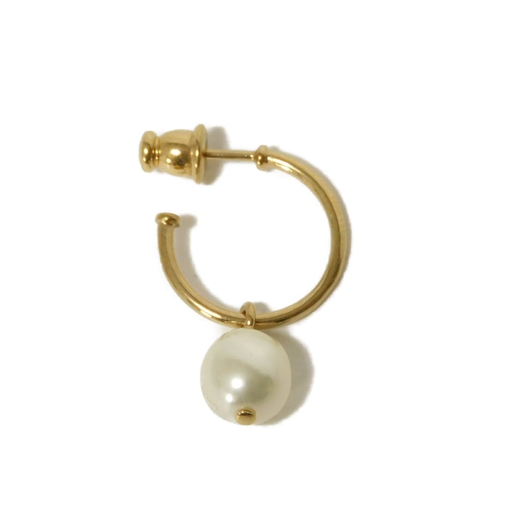 Dior ディオール Petit CD 片方のみ 現行 ロゴ フープ スタッド メタル ゴールド 片側 片耳 美品 レジンパール アイボリー ピアス E1548PTCCY_D301